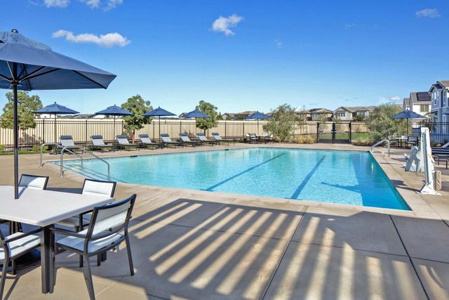 2598 Night Bloom Way, Lathrop, CA 95330