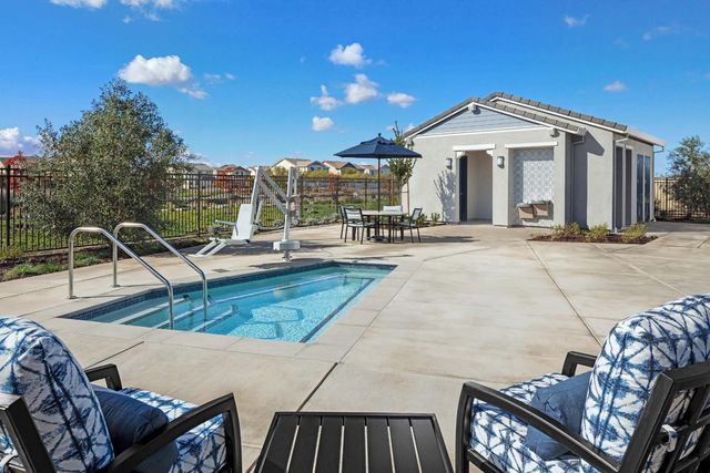 2598 Night Bloom Way, Lathrop, CA 95330