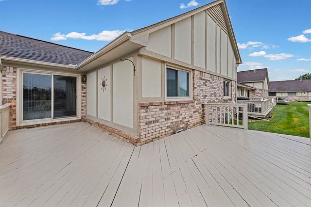 15601 Orchard Ridge Drive, Clinton Township, MI 48038