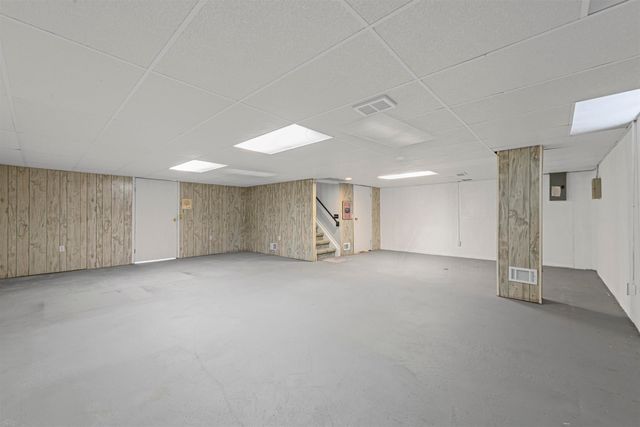 15601 Orchard Ridge Drive, Clinton Township, MI 48038