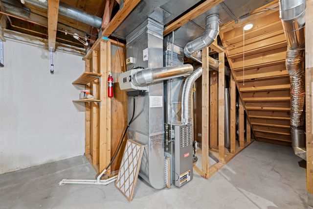 15601 Orchard Ridge Drive, Clinton Township, MI 48038