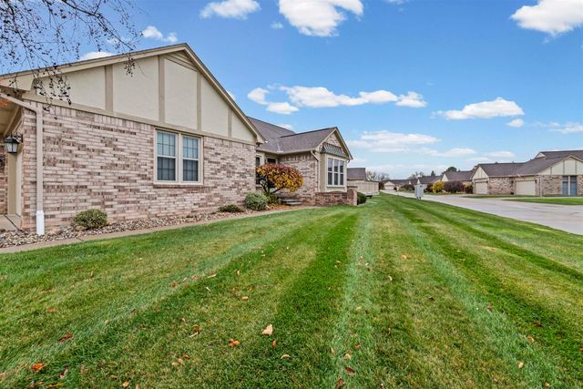 15601 Orchard Ridge Drive, Clinton Township, MI 48038