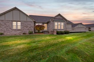 15601 Orchard Ridge Drive, Clinton Township, MI 48038