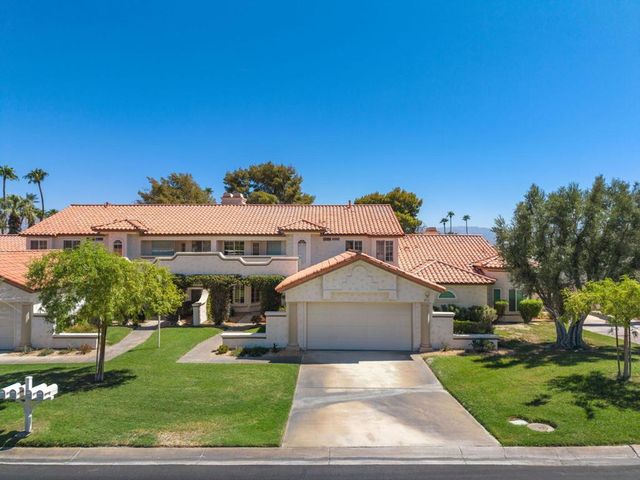 372 Muirfield Drive, Palm Desert, CA 92211
