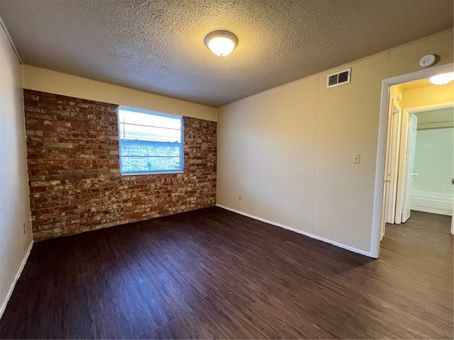 2008 Theodore Drive D, Springdale, AR 72762