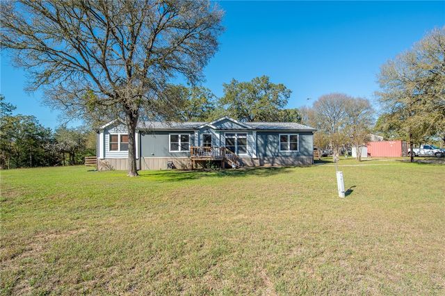 2200 Lake Ridge, Caldwell, TX 77836
