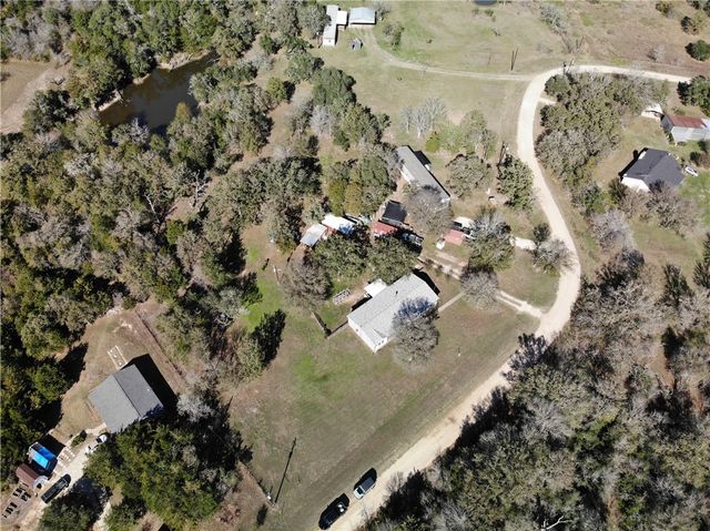 2200 Lake Ridge, Caldwell, TX 77836