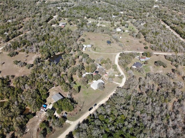 2200 Lake Ridge, Caldwell, TX 77836