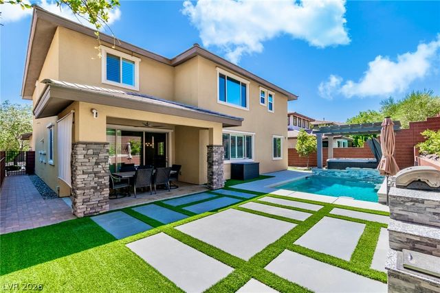 5851 Glory Heights Drive, Las Vegas, NV 89135
