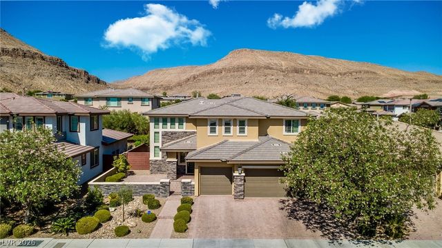 5851 Glory Heights Drive, Las Vegas, NV 89135
