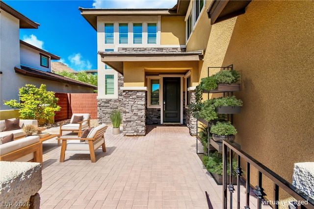 5851 Glory Heights Drive, Las Vegas, NV 89135