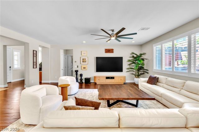 5851 Glory Heights Drive, Las Vegas, NV 89135