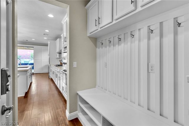 5851 Glory Heights Drive, Las Vegas, NV 89135