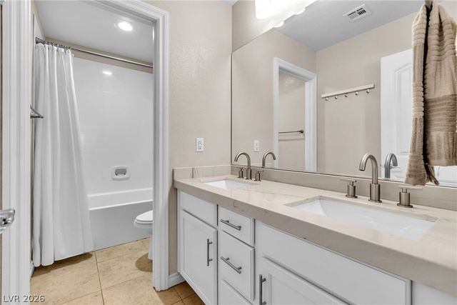 5851 Glory Heights Drive, Las Vegas, NV 89135