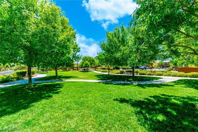5851 Glory Heights Drive, Las Vegas, NV 89135