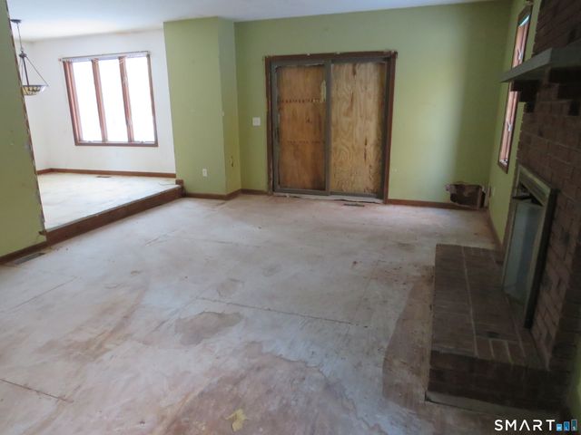 45 Toll Gate Road, Glastonbury, CT 06073