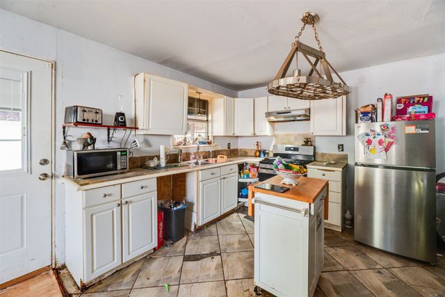 2603 Searcy Drive, Dallas, TX 75211