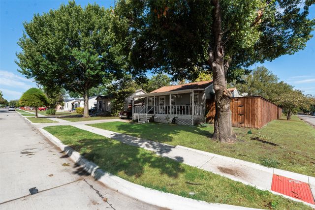 2603 Searcy Drive, Dallas, TX 75211