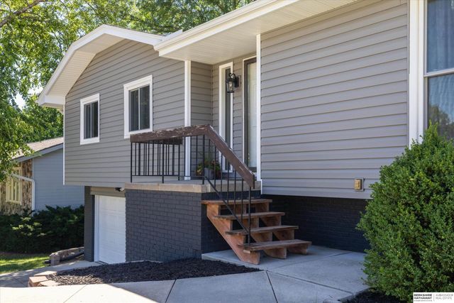 15919 Ohern Street, Omaha, NE 68135
