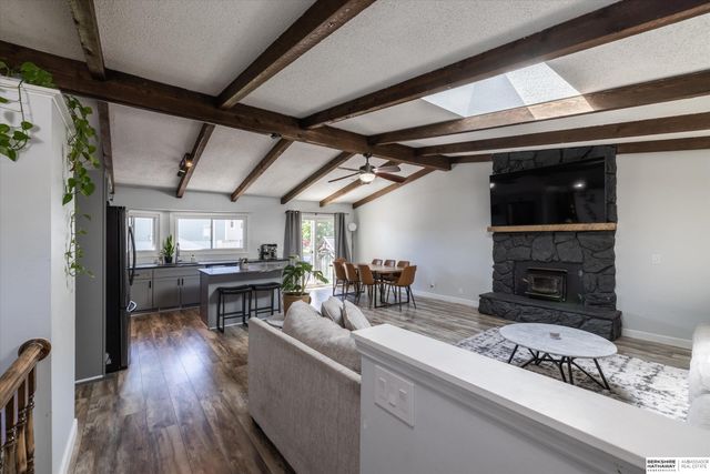 15919 Ohern Street, Omaha, NE 68135