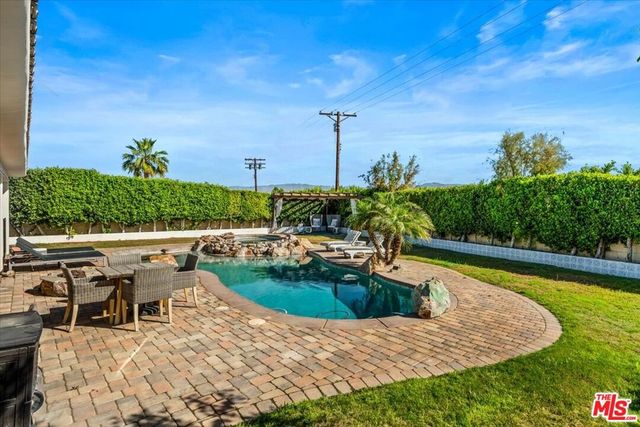 41680 Jamaica Sands Drive, Bermuda Dunes, CA 92203