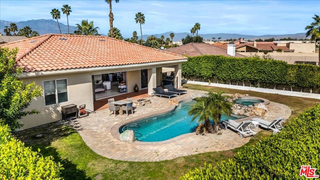 Image 41 of property listing at 41680 Jamaica Sands Drive, Bermuda Dunes, CA 92203