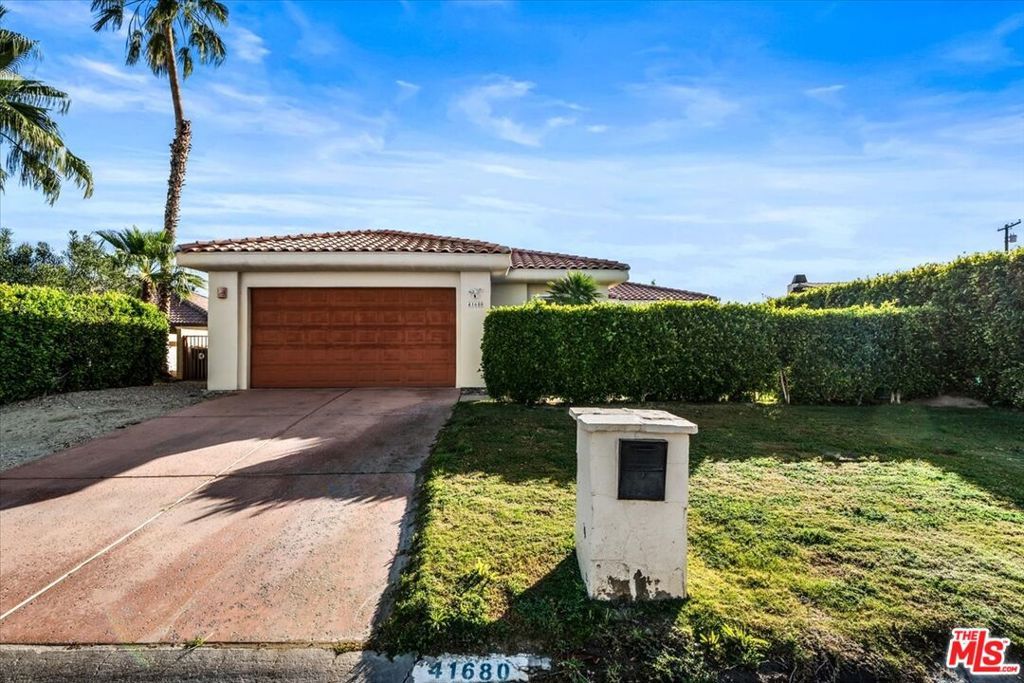 Image 44 of property listing at 41680 Jamaica Sands Drive, Bermuda Dunes, CA 92203