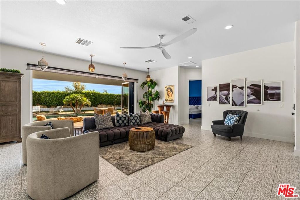 Image 7 of property listing at 41680 Jamaica Sands Drive, Bermuda Dunes, CA 92203