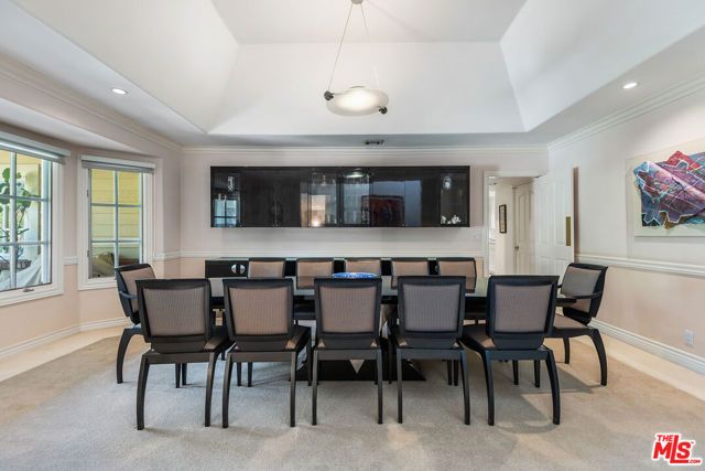 17040 Rancho Street, Encino (los Angeles), CA 91316