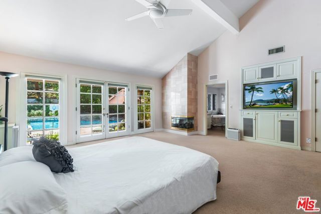 17040 Rancho Street, Encino (los Angeles), CA 91316