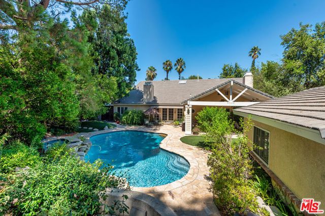 17040 Rancho Street, Encino (los Angeles), CA 91316