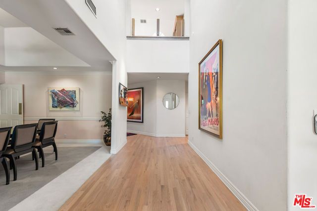 17040 Rancho Street, Encino (los Angeles), CA 91316