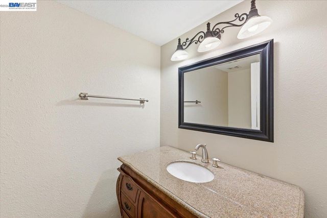 105 Rosario Ct, San Ramon, CA 94583