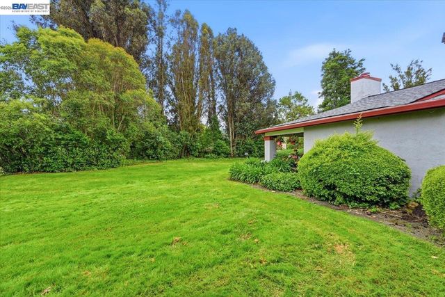 105 Rosario Ct, San Ramon, CA 94583