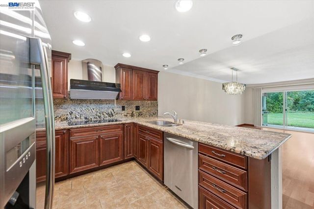 105 Rosario Ct, San Ramon, CA 94583