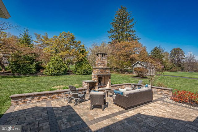 3215 CHARLES GRIFFIN DR, Garnet Valley, PA 19060
