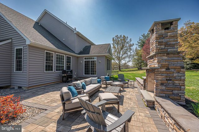 3215 CHARLES GRIFFIN DR, Garnet Valley, PA 19060