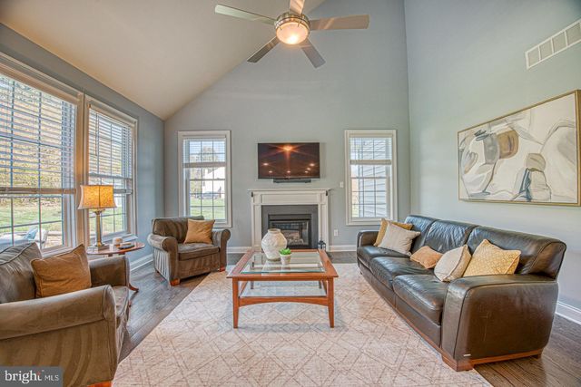 3215 CHARLES GRIFFIN DR, Garnet Valley, PA 19060
