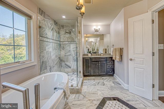 3215 CHARLES GRIFFIN DR, Garnet Valley, PA 19060