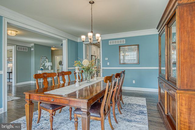 3215 CHARLES GRIFFIN DR, Garnet Valley, PA 19060