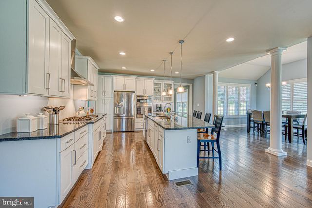 3215 CHARLES GRIFFIN DR, Garnet Valley, PA 19060