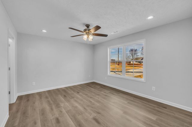 887 Old Bushy Branch, Manchester, TN 37355