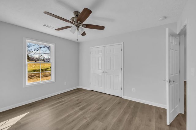 887 Old Bushy Branch, Manchester, TN 37355