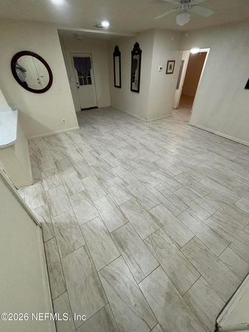 2545 LAMEE Lane, Jacksonville, FL 32207