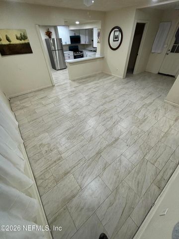 2545 LAMEE Lane, Jacksonville, FL 32207