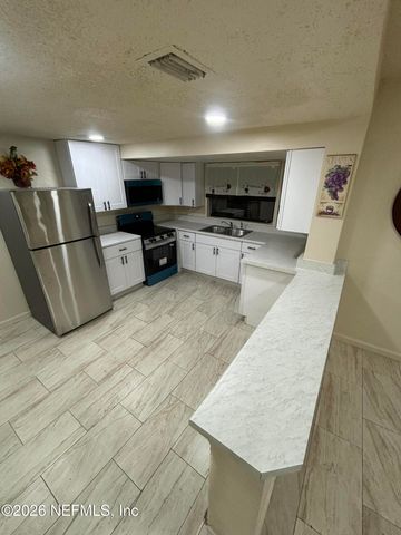 2545 LAMEE Lane, Jacksonville, FL 32207