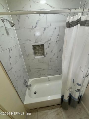 2545 LAMEE Lane, Jacksonville, FL 32207