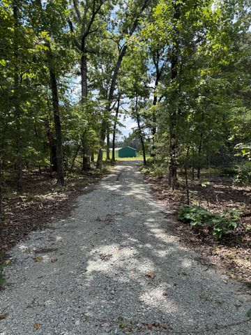 000 Jackson Hollow Rd, Gainesville, MO 65655