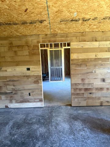 000 Jackson Hollow Rd, Gainesville, MO 65655