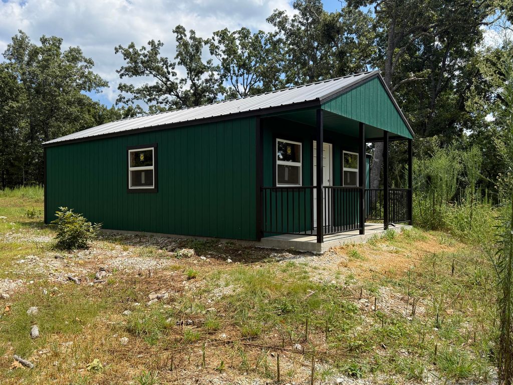 000 Jackson Hollow Rd, Gainesville, MO 65655